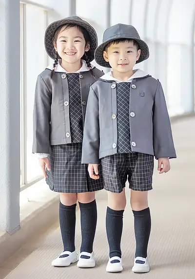 制服