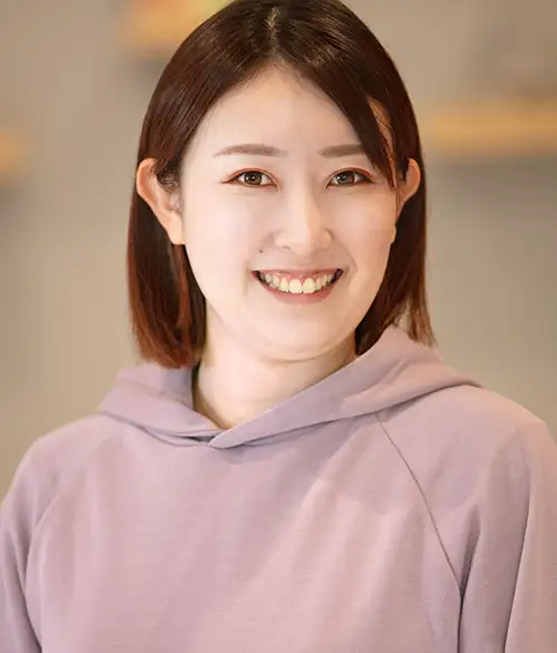 YUKA（ゆか）先生